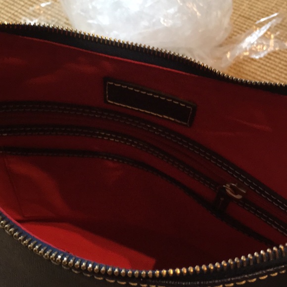 Like new Dooney & Bourke midnight blue purse - Picture 6 of 7